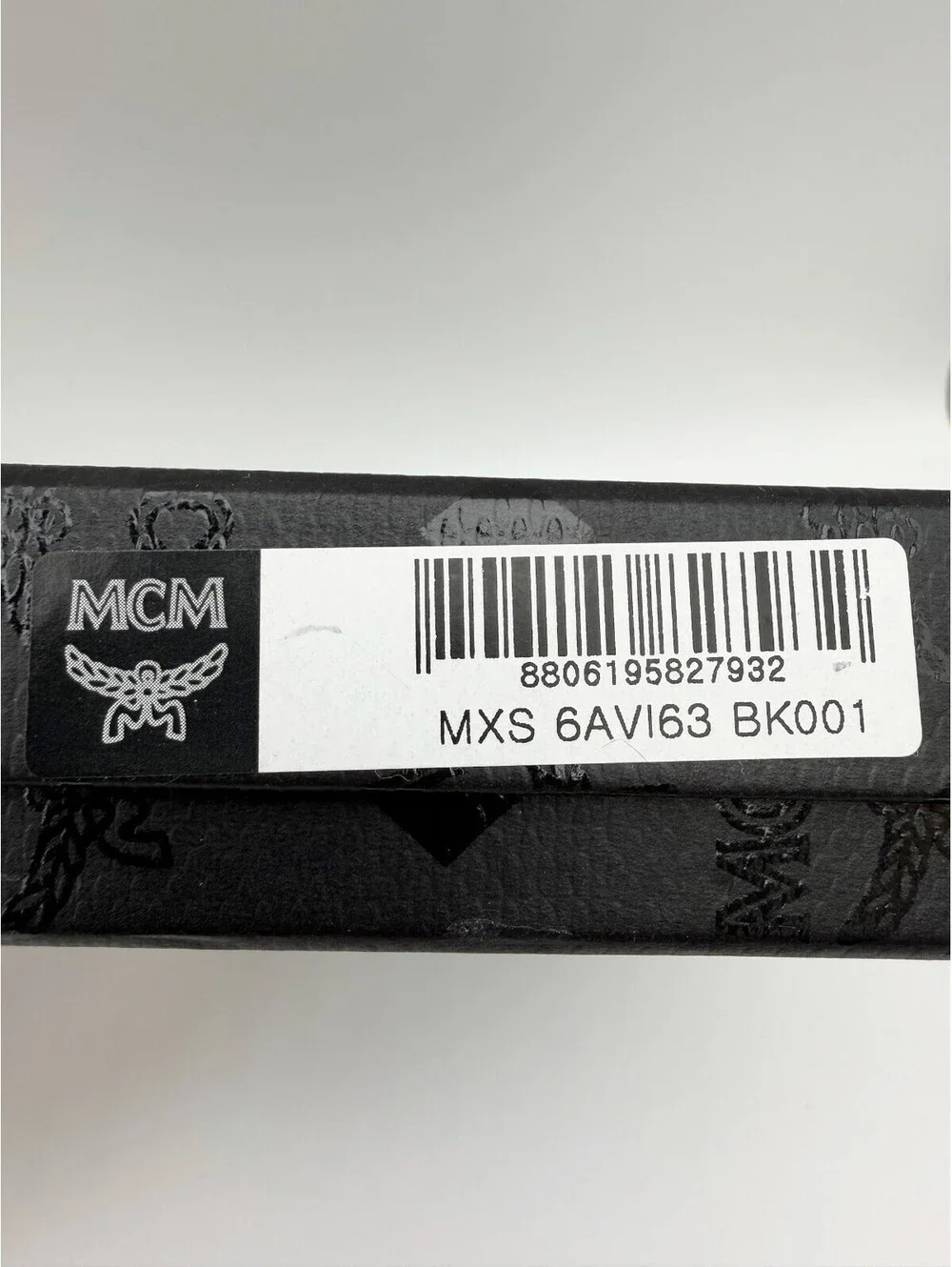 MCM Bifold Black Wallet in Visetos Original Cardholder